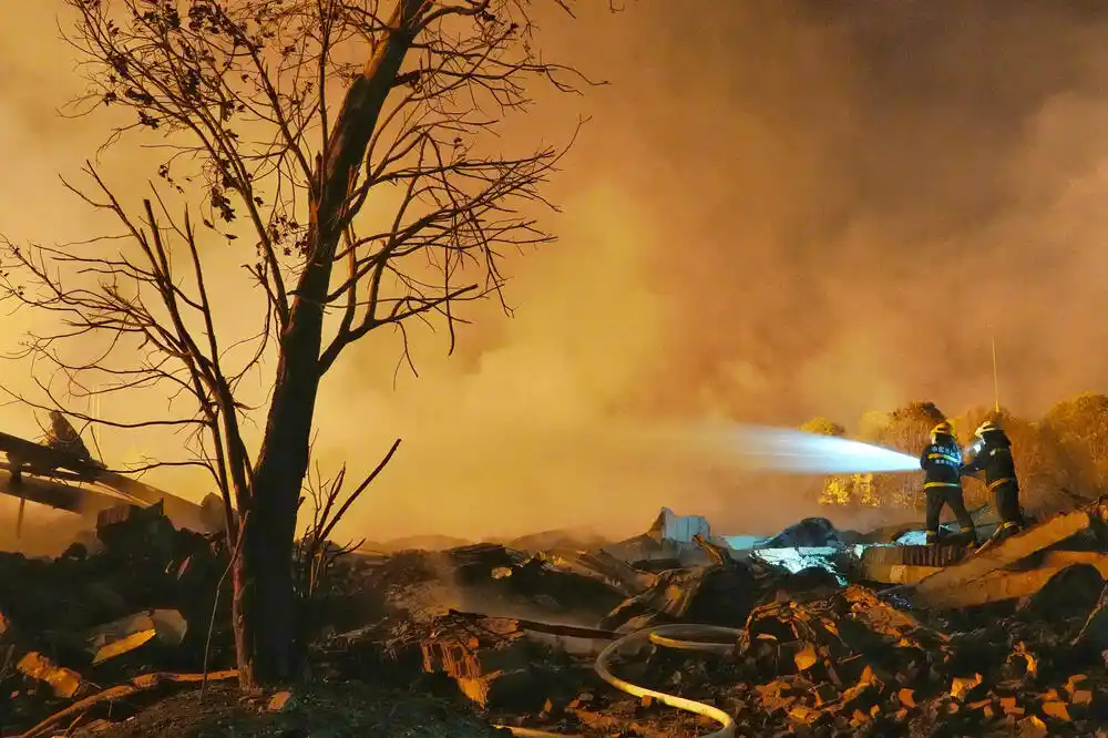 Eksplozija u fabrici vatrometa u Kini, poginulo najmanje 26 osoba