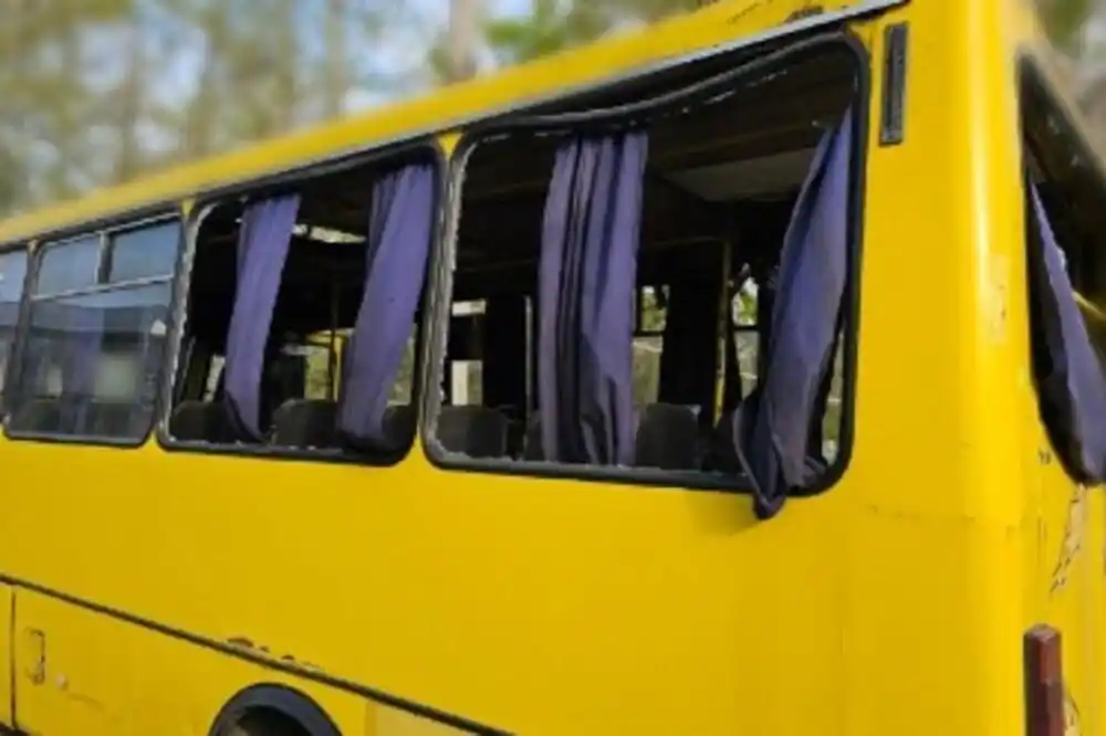 Herson: Najmanje dvije osobe ubijene u ruskom napadu dronom na autobus