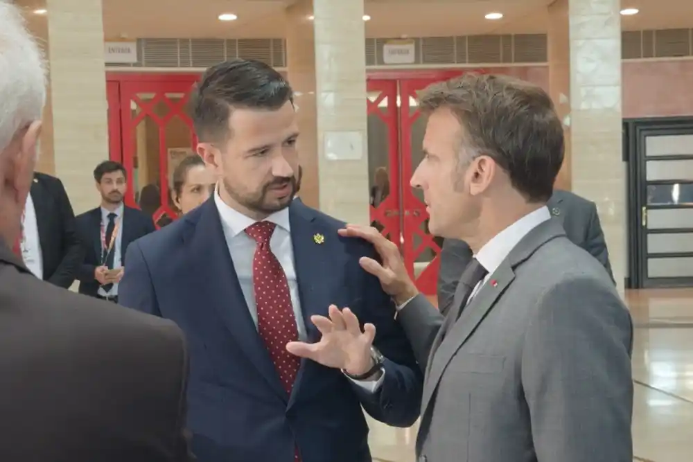 Makron pozvao Milatovića na vojnu paradu povodom nacionalnog praznika Francuske