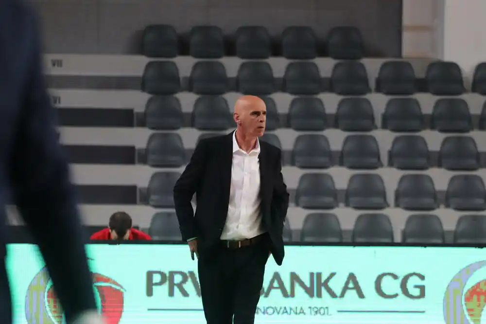 Miodrag Kadija nije više trener Podgorice
