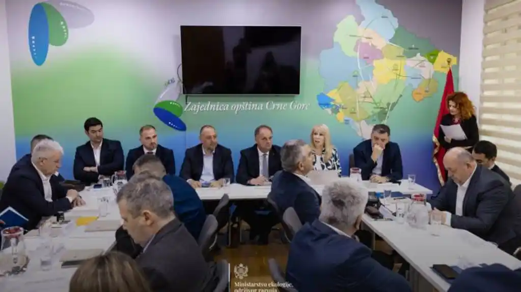 Opštinama dostupna EU sredstva: Potpisani sporazumi za projekte u oblasti voda, otpada i zaštite prirode