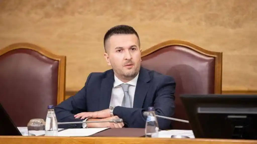 Pejović: Kroz reformska rješenja usvojena u Skupštini Crne Gore povećane su plate i penzije