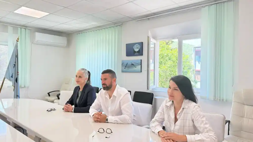 Podrška zdravstvu se nastavlja: Donacija Morskog dobra bolnici u Risnu