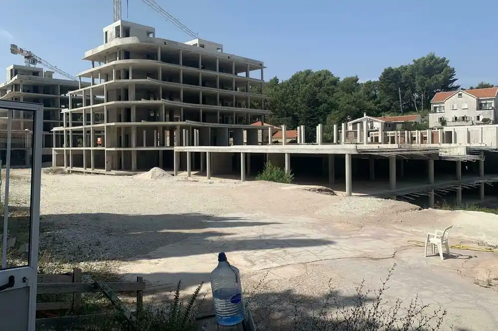 Pravni tim za Miločer ostao na papiru: Ministarstvo urbanizma 2021. analiziralo gradnju u Budvi i sporilo dio planova