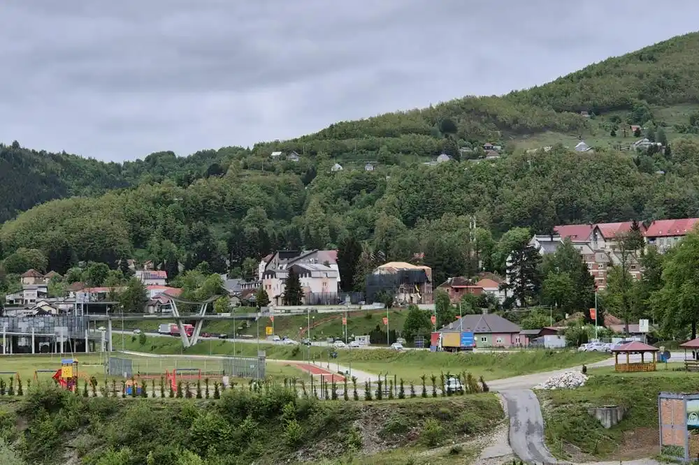 Program u Mojkovcu povodom jubileja nezavisnosti: Stand-up, poezija i sadnja voćaka