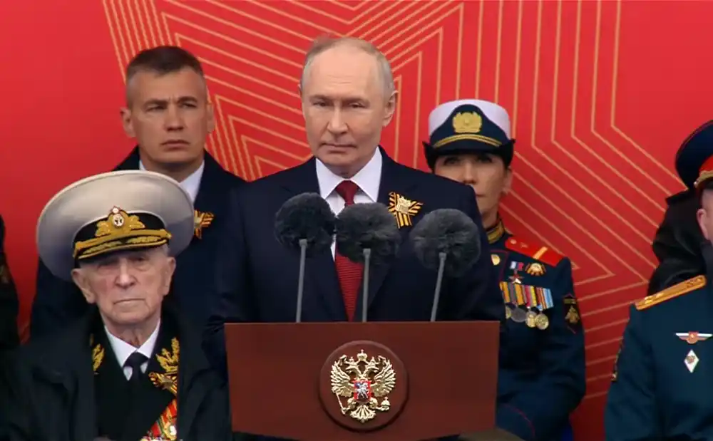 Putin sa Crvenog trga: Pobjeda je uvijek bila i uvijek će biti – naša!
