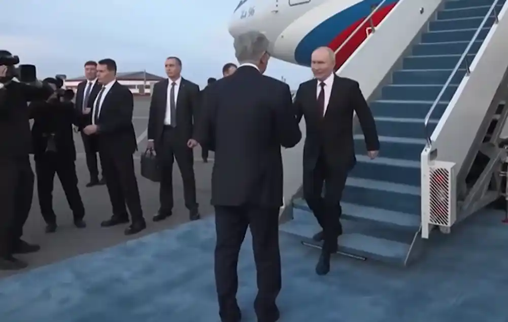 Putin stigao u Astanu: Počela državna posjeta Kazahstanu