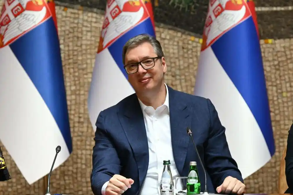 Sremska Mitrovica: Uhapšen muškarac, osumnjičen da je Vučiću prijetio smrću