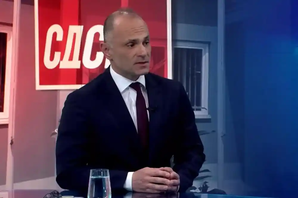 Venko Filipče: Sjeverna Makedonija ne smije dozvoliti da je srpski i ruski uticaj odgurnu od evropskog puta