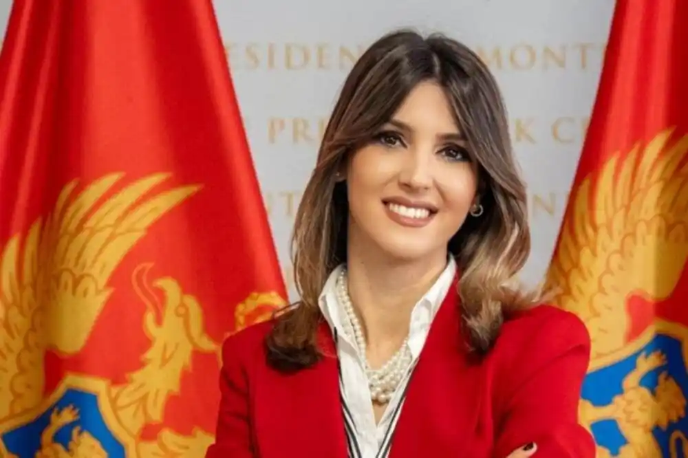 Vukajlović: Iza bombastičnih saopštenja krije se surova realnost u kojoj rast troškova daleko nadmašuje rast penzija