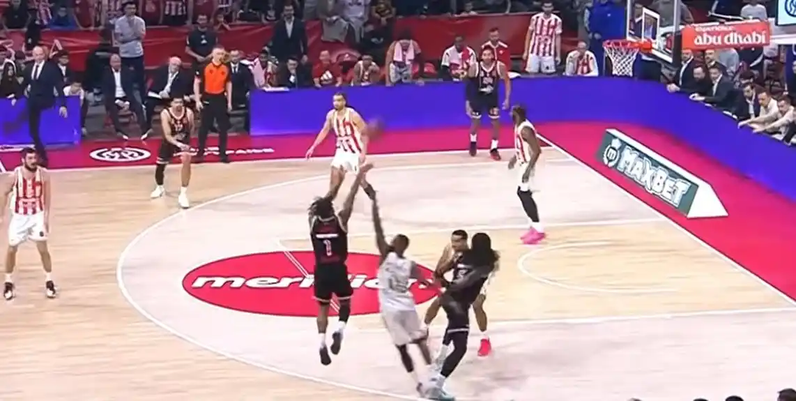 Zvezda ostaje bez „već viđenog“ pojačanja: Hapoel s novim ugovorom čuva Džonsa