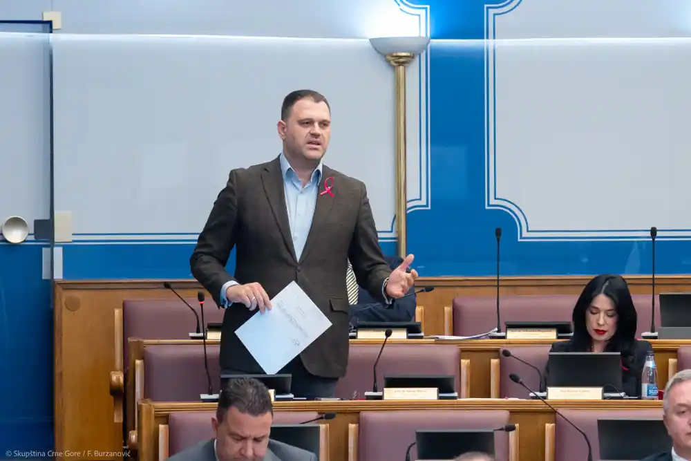 Anđušić: Vlast u Podgorici pala dva puta