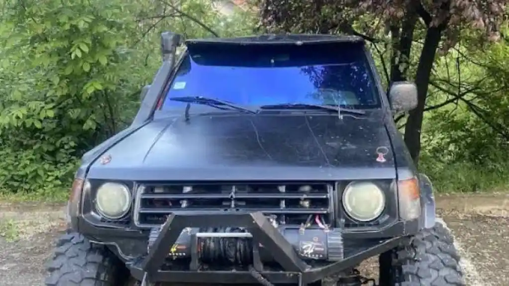 Bijelo Polje: Policija oduzela vozilo zbog sumnje u prepravljanje brojeva na šasiji