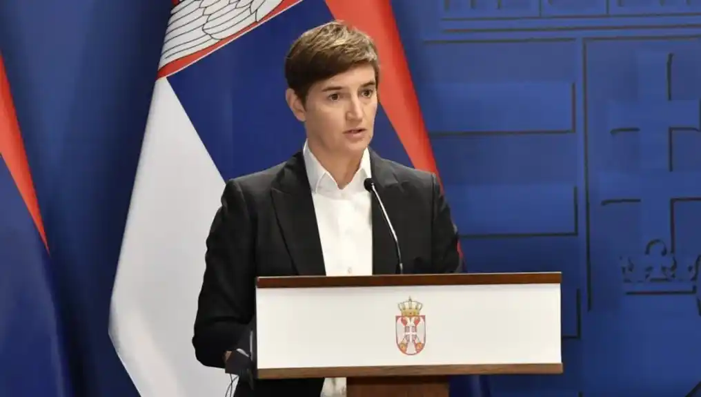 Brnabić: Spin „Vijesti“ o Vučiću potvrda frustracija zbog toga kako im je Vučić razbio koncepciju u Tivtu