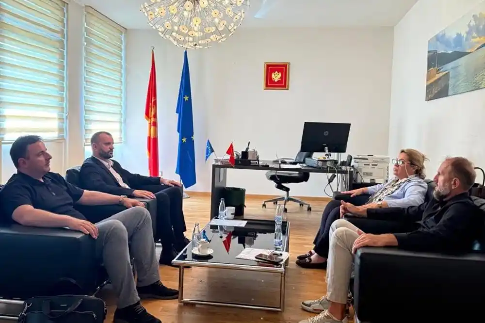 Butorović: Kroz partnerski odnos institucija i privrede do unapređenja poslovnog ambijenta i razvoja turizma