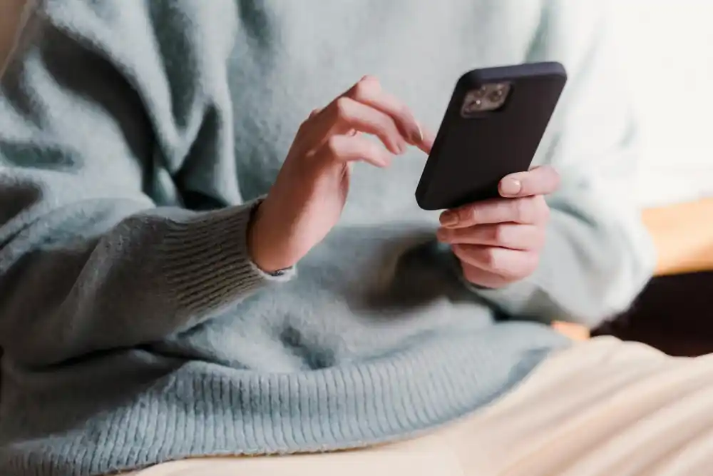 „Cilj SMS prevara nije samo finansijska korist, već manipulacija“