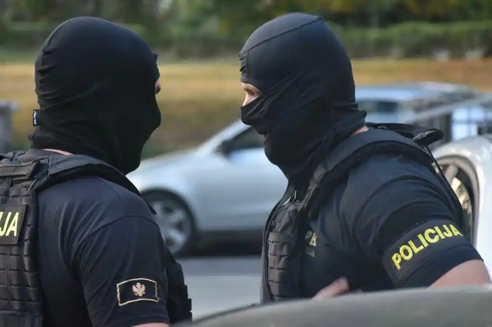 Hapšenje u Kotoru zbog pranja novca