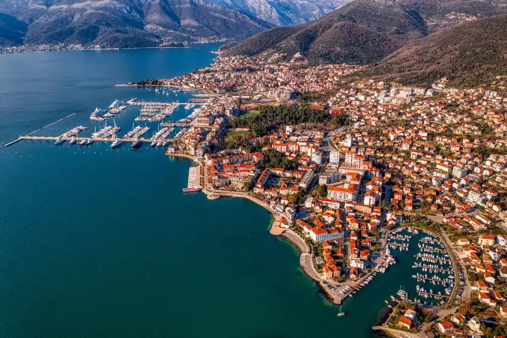 JU Centar za kulturu Tivat lani probila budžet, nepokriven minus od oko 18.000 eura