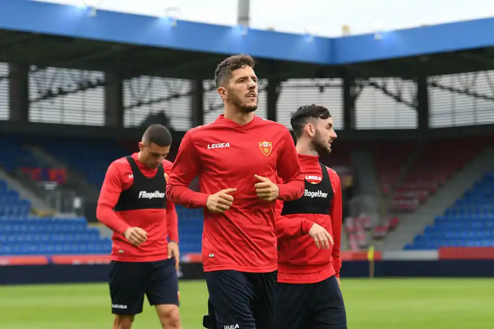 Ljajić: Jovetić je rekao Lazoviću da želi da igra još godinu na Kipru