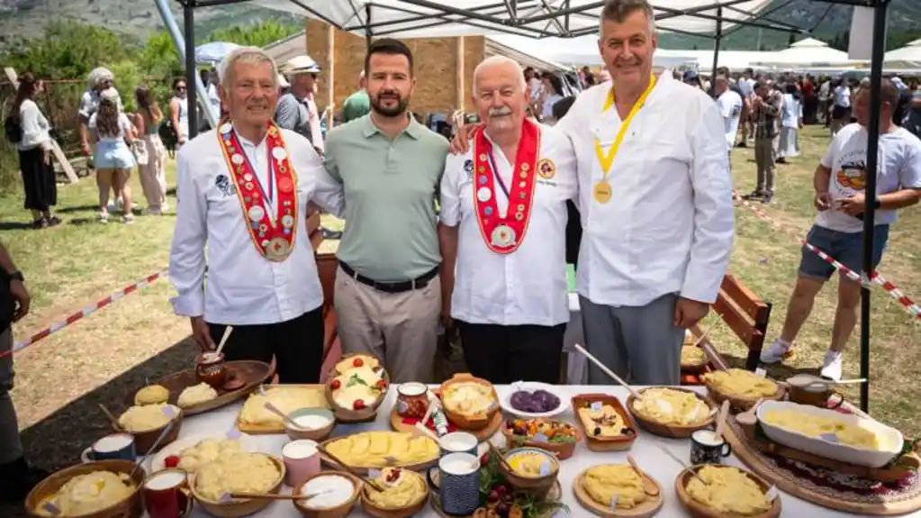 Milatović na Krtolijadi u Kučima: Kačamak temelj crnogorske kuhinje