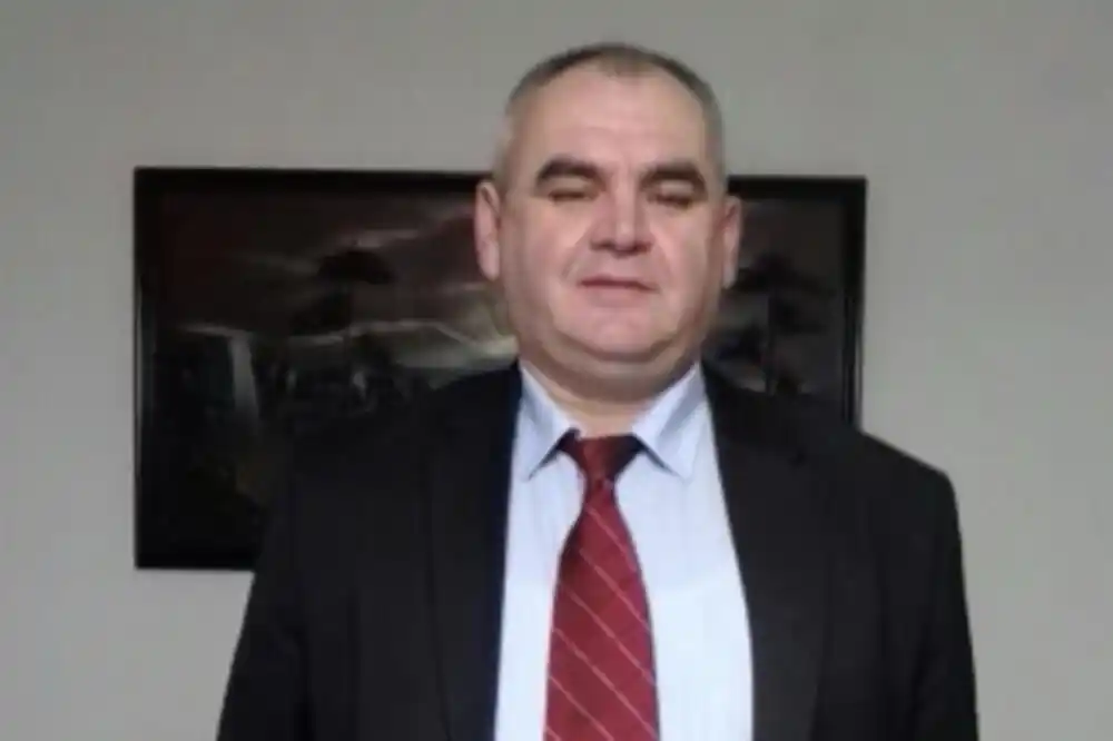 Mujo Vreva napustio SDP i najavio povlačenje uglednih kolega iz te partije
