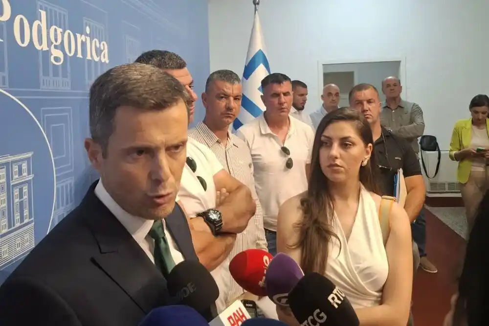 Mujović: DNP se grdno vara ako misli da može parcijalno sprovoditi koalicioni sporazum