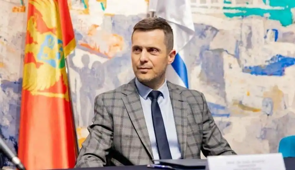 Perić i Mujović: Dogovor o daljem funkcionisanju postignut, politička nesaglasja ostaju