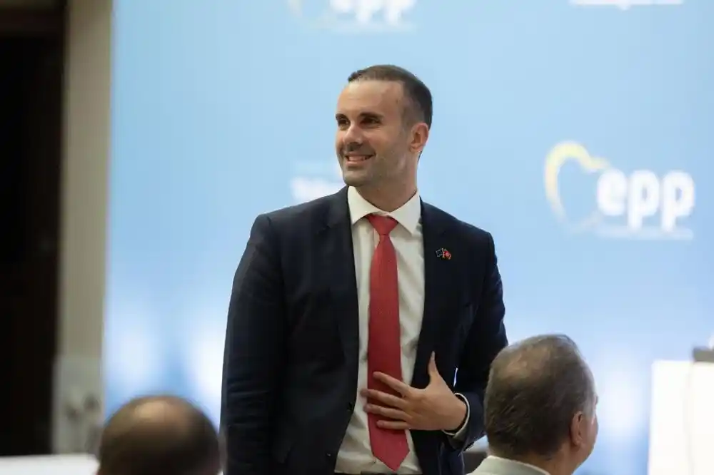PES postao pridruženi član EPP-a: „Kontinuirano angažovanje Crne Gore približava je Evropi…“