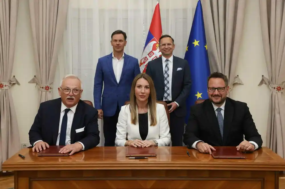 Potpisan ugovor Srbije i MOL-a o upravljanju NIS-om, čeka se odobrenje Vašingtona