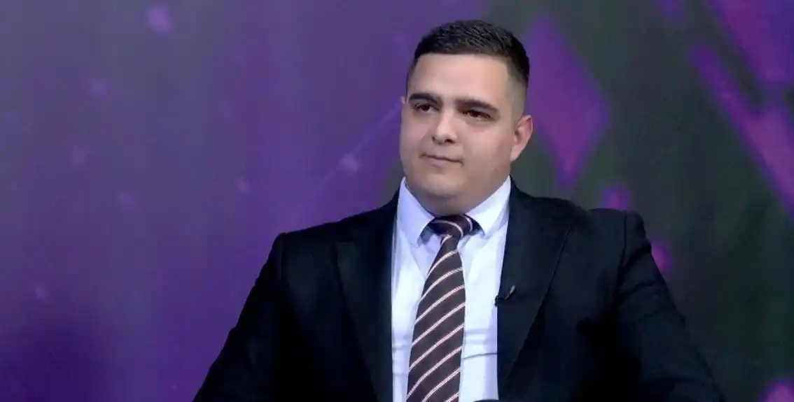 Radević: Nećemo prihvatiti nikog od satelita DPS-a, za NSD prihvatljiv kandidat iz većine za predsjednika SO Podgorica!