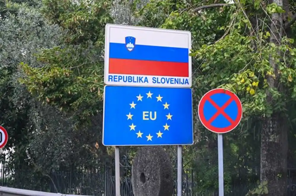 Slovenija ukinula kontrole na unutrašnjoj šengenskoj granici sa Hrvatskom i Mađarskom