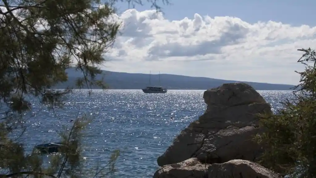 Danas sunčano vrijeme, temperatura do 36 stepeni