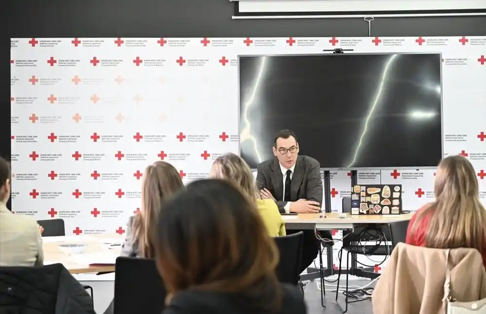 Tražio Pravoslavnu crkvu u Ustavu: Amfilohije 2007. htio da crkva bude dio najvišeg pravnog akta