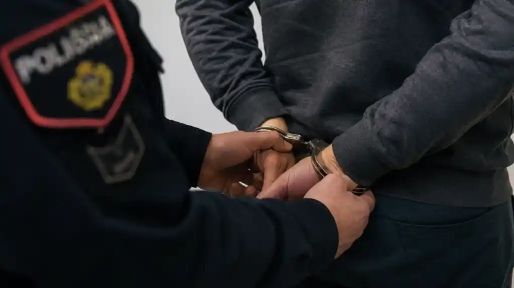 Uhapšen državljanin Rusije sa potjernice Interpola, osumnjičen da se lažno predstavljao kao Ukrajinac