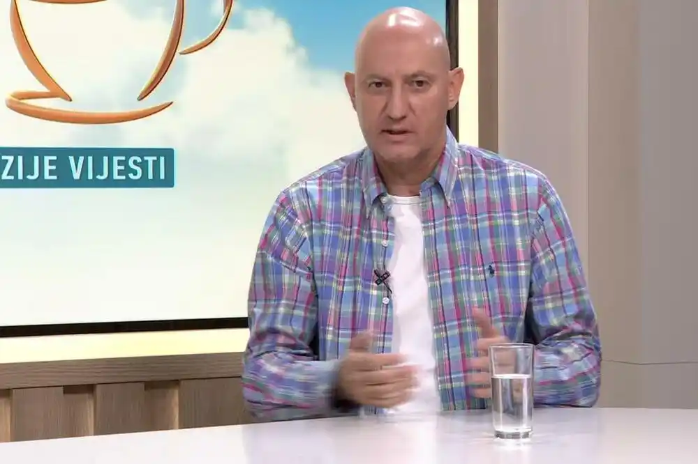 Đurović: Vučić želi da bude u centru pažnje po svaku cijenu, ne treba gubiti vrijeme na takve pojave