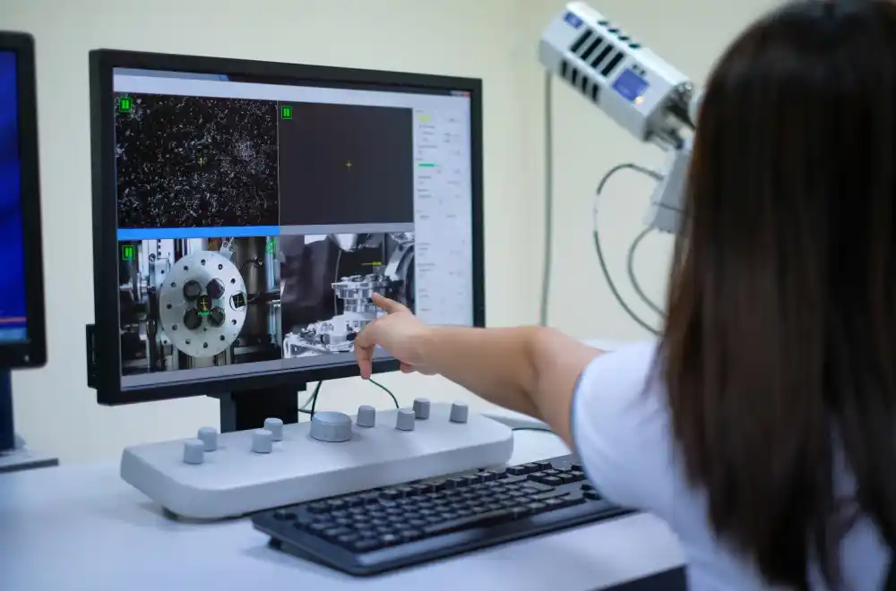 Vještačka inteligencija u službi zdravlja: Kako nanotehnologija može da produži životni vijek