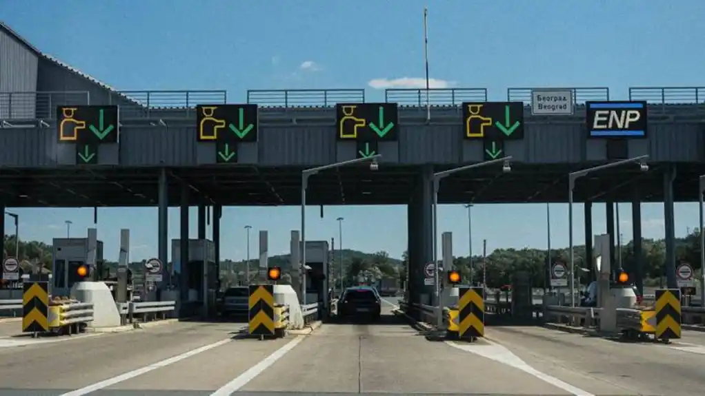 Vozite 120 na sat na auto-putu? Plaćate do 25% više za gorivo, a da to ni ne primijetite
