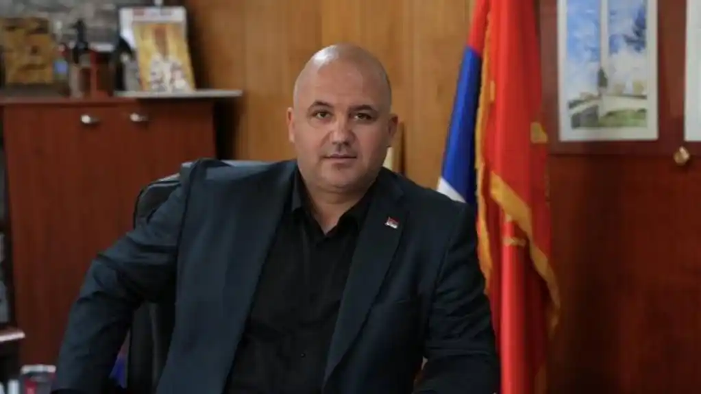 Vraneš i Dajković saslušani nakon prijave Gorjanc Prelević: Čast bi mi bila da robijam zbog gusala i srpskih pjesama