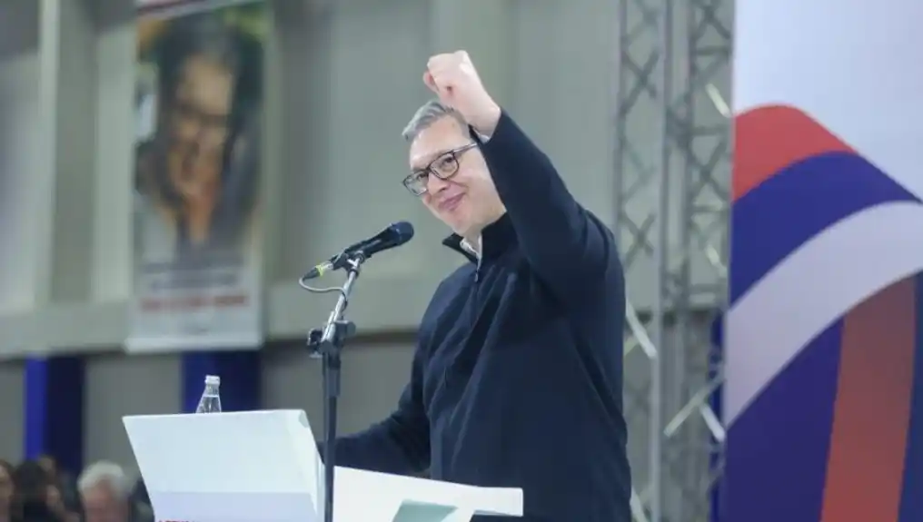 Vučić još jednom pozvao na veliki skup u Beogradu: Zajedno gradimo budućnost Srbije – svi smo jedna porodica