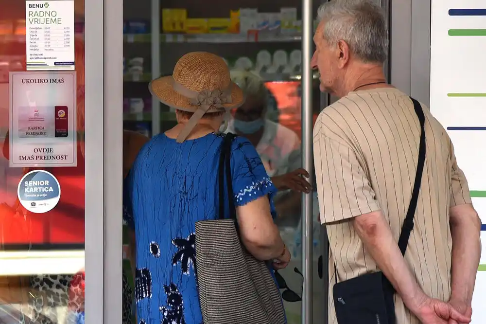Za ljekove 215 miliona eura: Rekordna potrošnja lani za terapije, ceh porastao više od 100 odsto u odnosu na 2019.