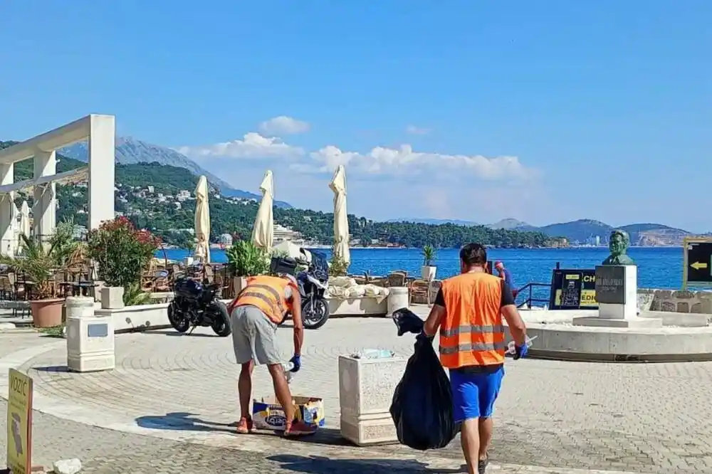 Bar: Kabasti otpad najveći problem