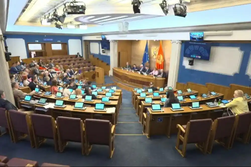 BRCA testiranje i preventivna mastektomija sa rekonstrukcijom dojki besplatni