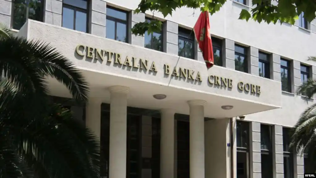 CBCG upozorava: Šire se lažne poruke u kojima se zloupotrebljava naše ime i kompanije Western Union