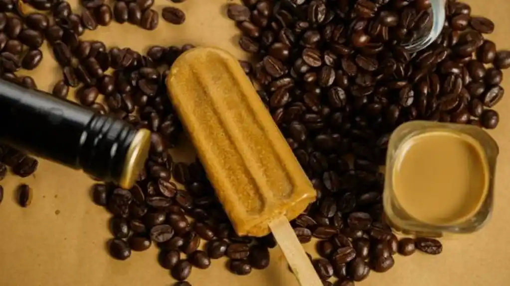 Domaći sladoled od kafe koji osvaja na prvi zalogaj: Kremast desert kojem je teško odoljeti