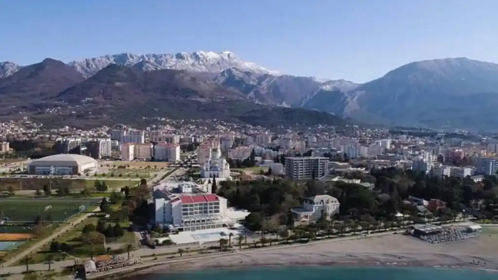 Državljanin Srbije uhapšen zbog sumnje da je izazvao požar u fitnes centru u Baru