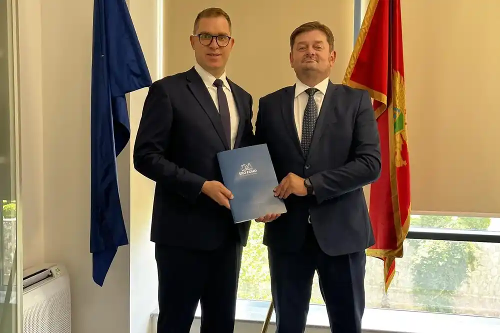 Eko-fond i Opština Pljevlja potpisali ugovor vrijedan više od 60.000 eura za uređenje zelenih površina