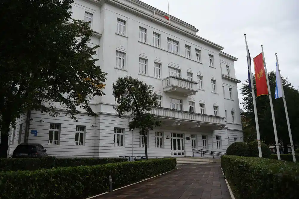 Funkcioneri Glavnog grada: Perić da dokaže svoje tvrdnje ili da snosi odgovornost za izrečeno