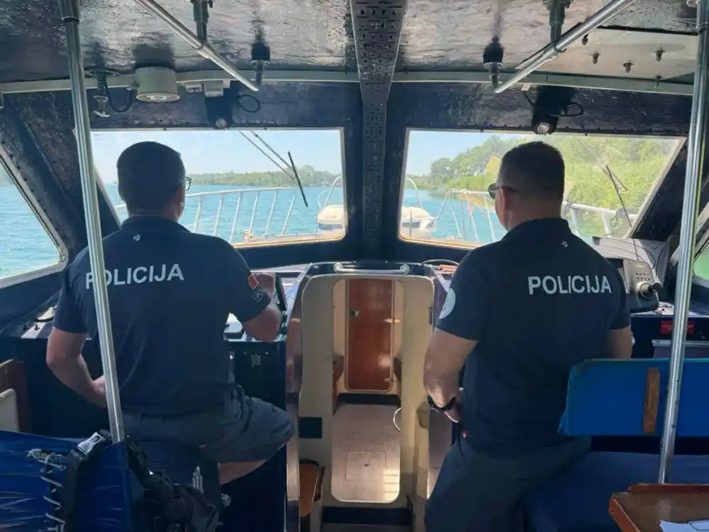 Kontrole Granične policije i Uprave pomorske sigurnosti: Utvrđeni brojni prekršaji iz oblasti sigurnosti pomorske plovidbe