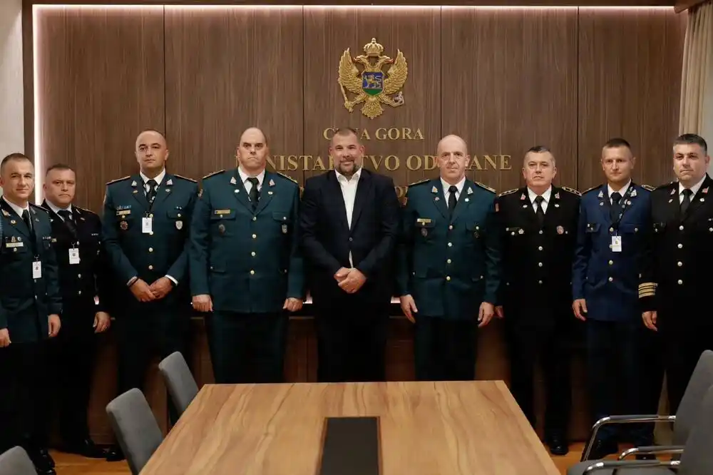 Krapović: Obrazovani, stručni i motivisani ljudi su najvažniji oslonac sistema odbrane