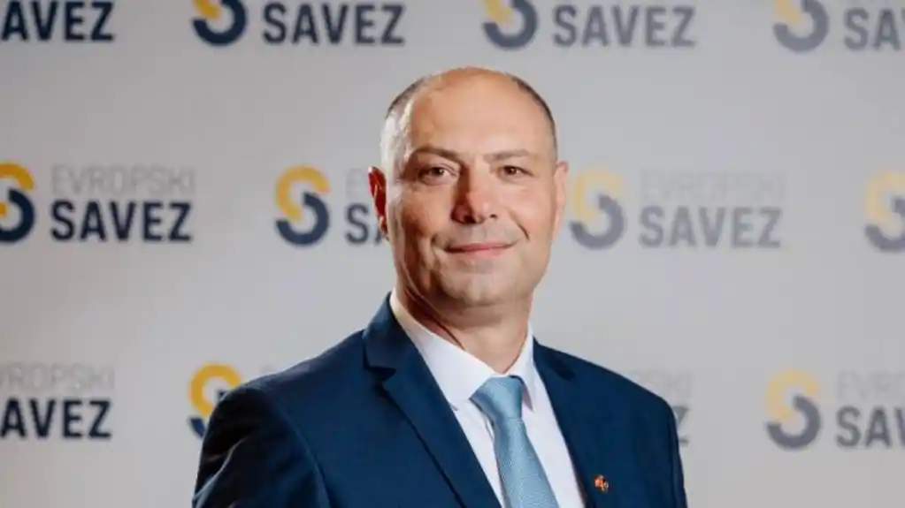 Ljumović: Odluka da se promijeni ime Narodne biblioteke „Radosav Ljumović“ očajnički je trzaj zgubidana